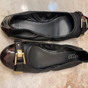 Ditto by Van Eli tortoise flats size 10